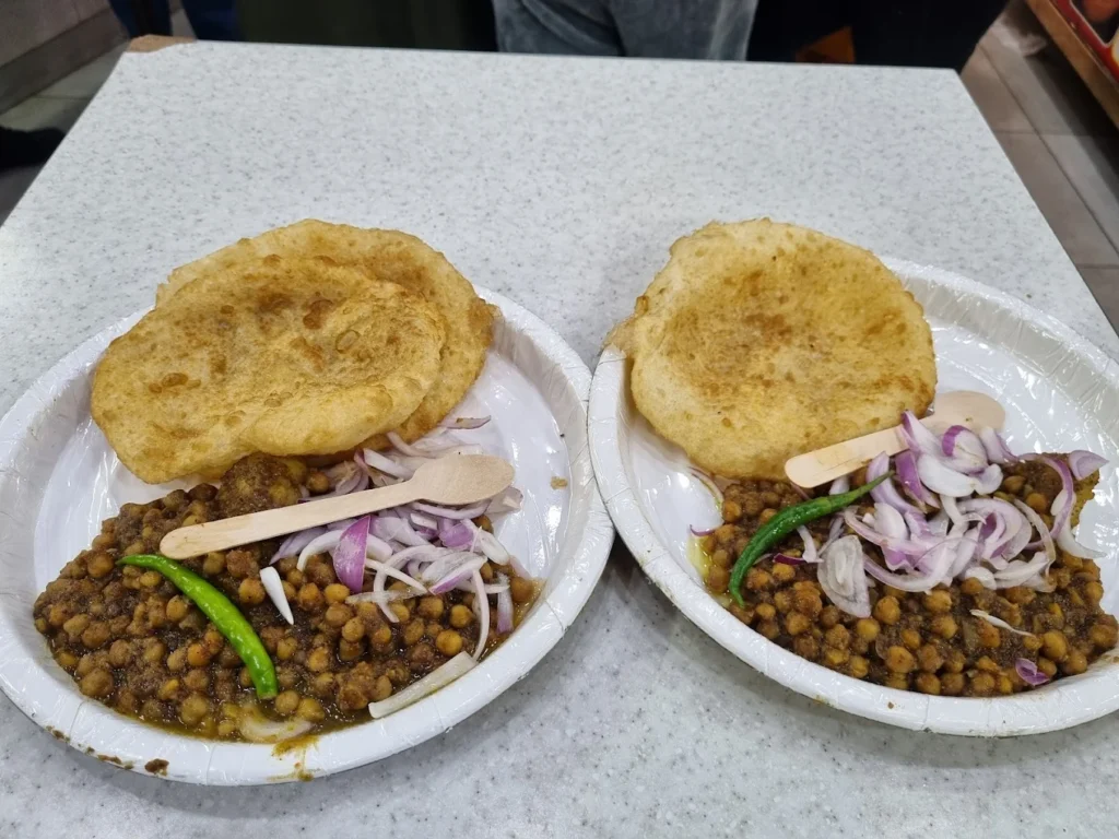 chache di hati aloo stuffed bhatures