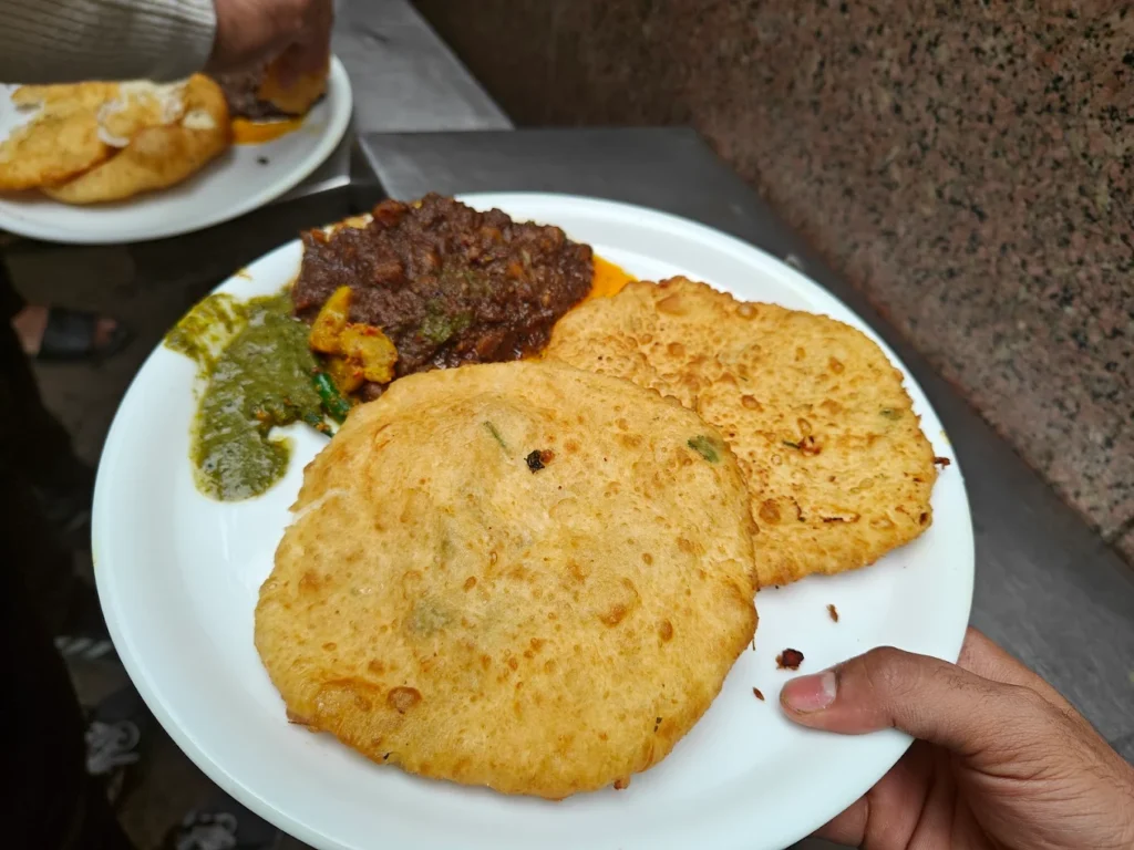 Radheshyam Subhashkumar Chole Bhature